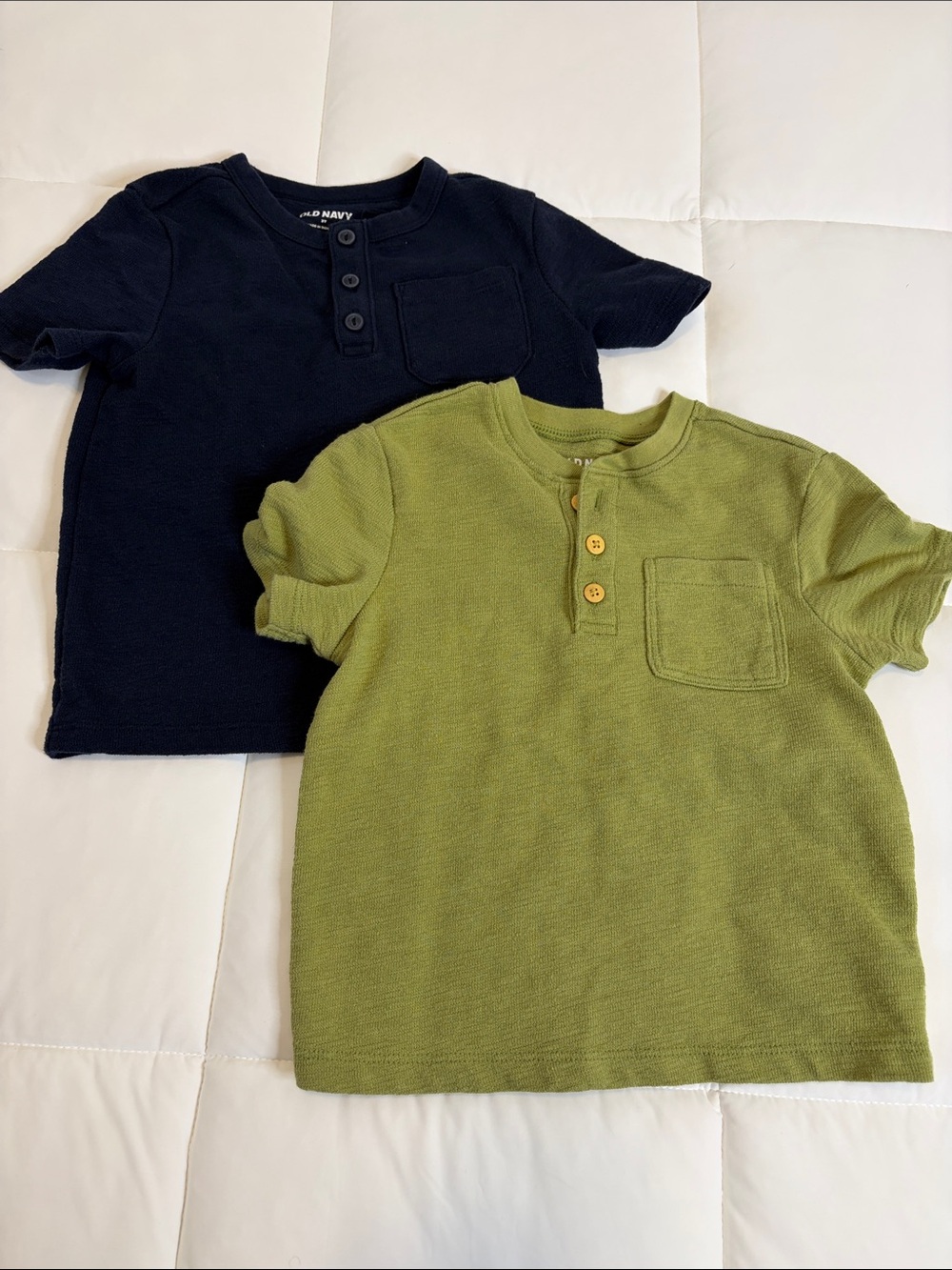 Old Navy Kids Short Sleeve Henley Tee Pair - Navy & Olive